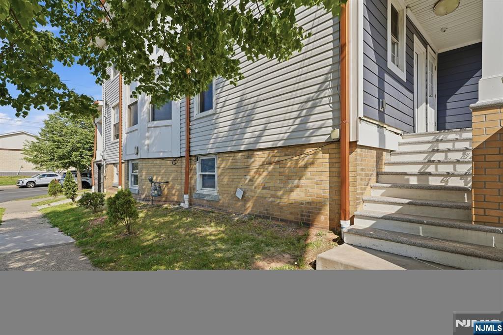 334 1st Avenue Property Photo 26