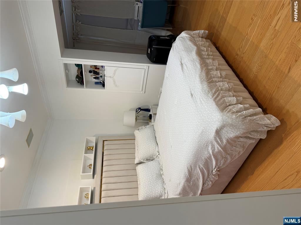 23 Market Street Property Photo 5