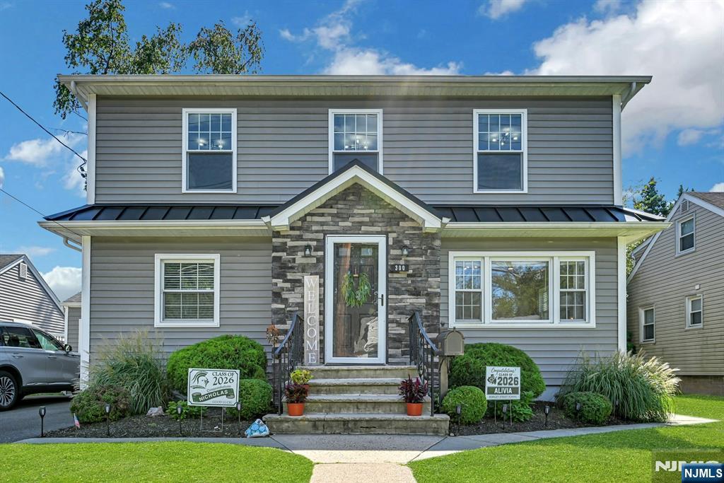 300 Graphic Boulevard Property Photo 1