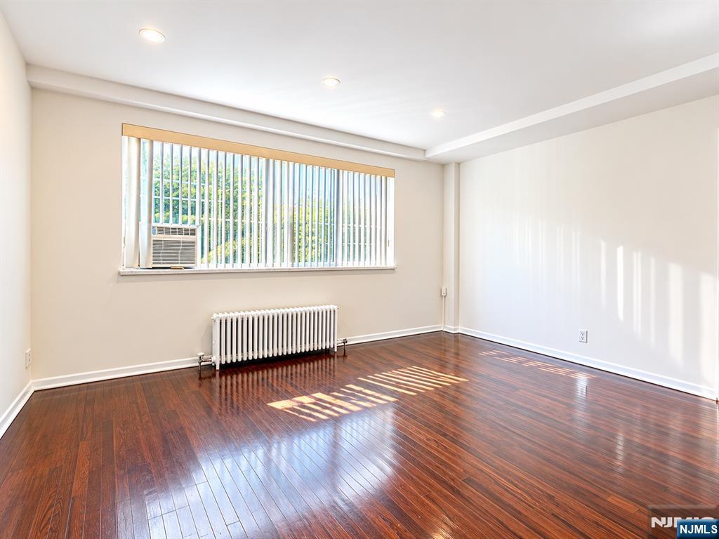 1441 Palisade Avenue Property Photo 4