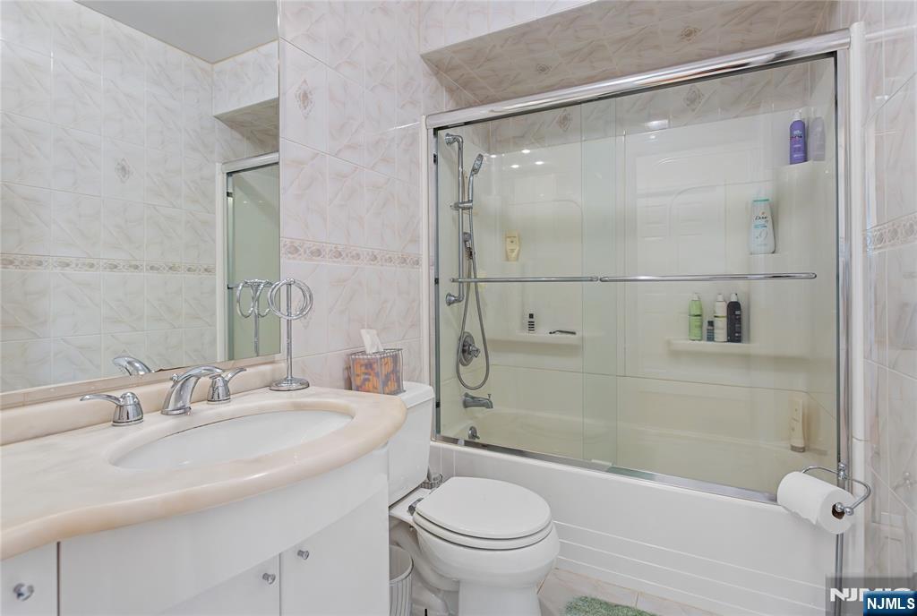 5 Corsi Road Property Photo 11