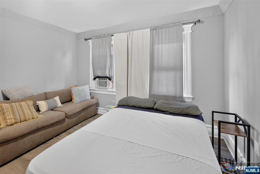 529 Clinton Street Property Photo 30