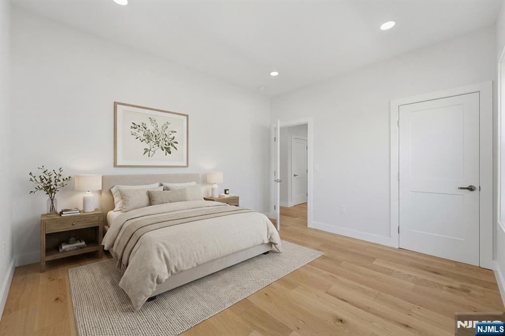 588 Maple Avenue Property Photo 9