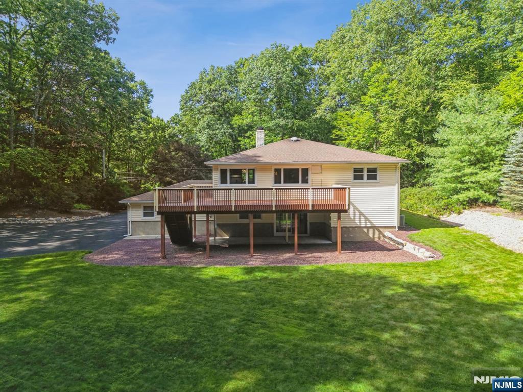 15 Sugar Hill Road Property Photo 2