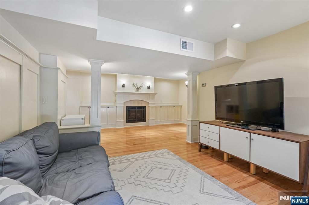 89 Minnehaha Boulevard Property Photo 24