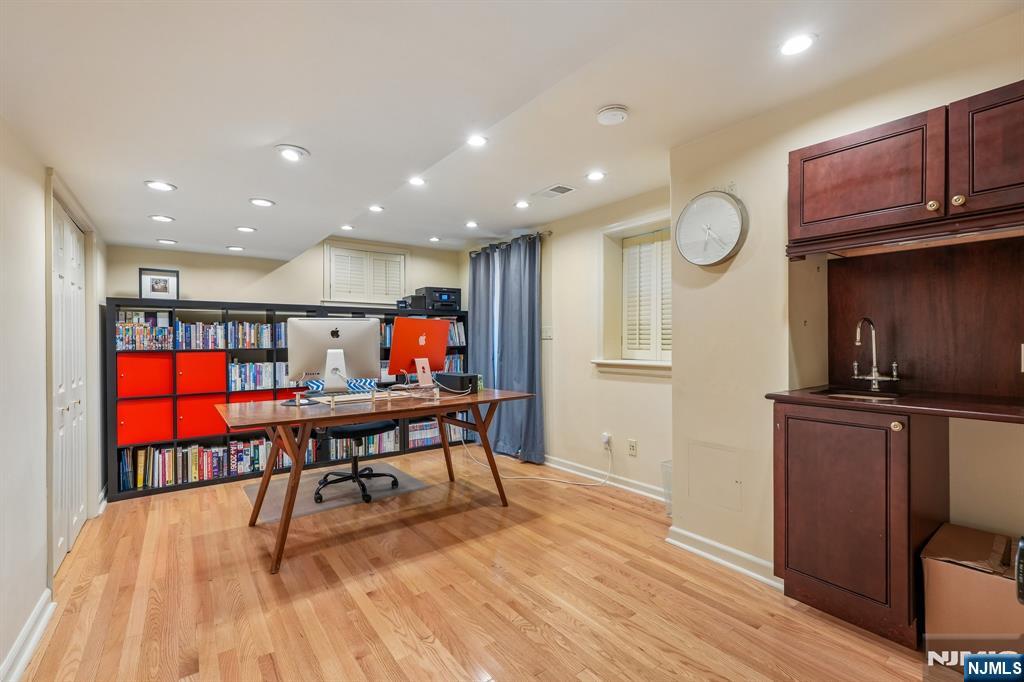 89 Minnehaha Boulevard Property Photo 26