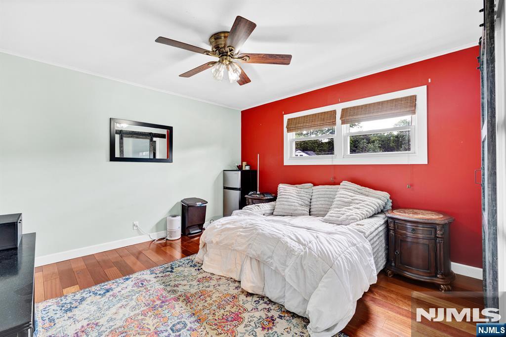 376 Riverside Avenue Property Photo 31