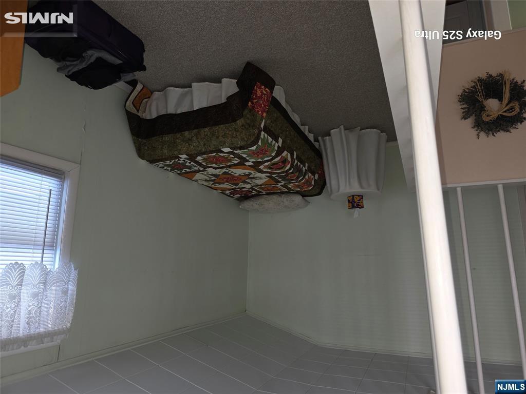 569 Center Avenue Property Photo 12