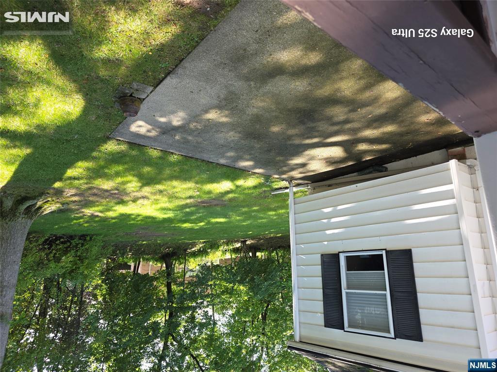 569 Center Avenue Property Photo 20