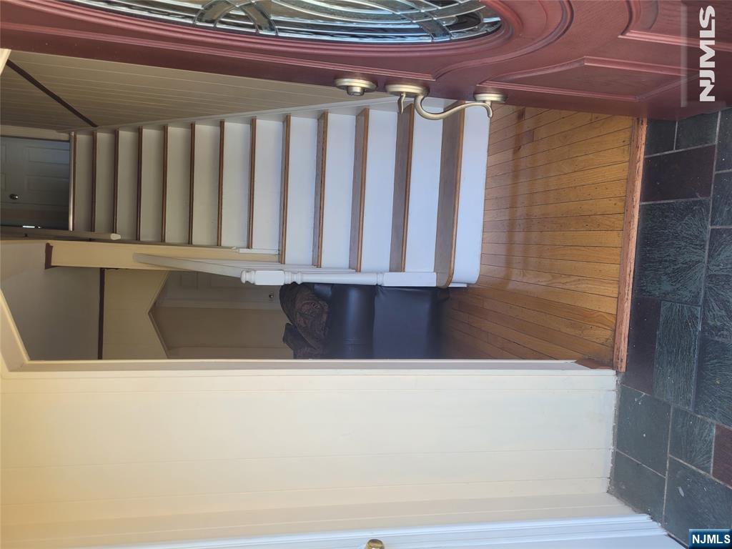 796 Allwood Road Property Photo 3