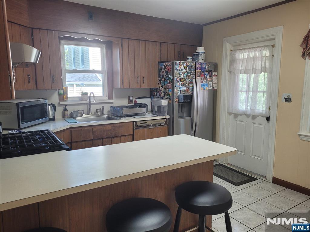 796 Allwood Road Property Photo 10