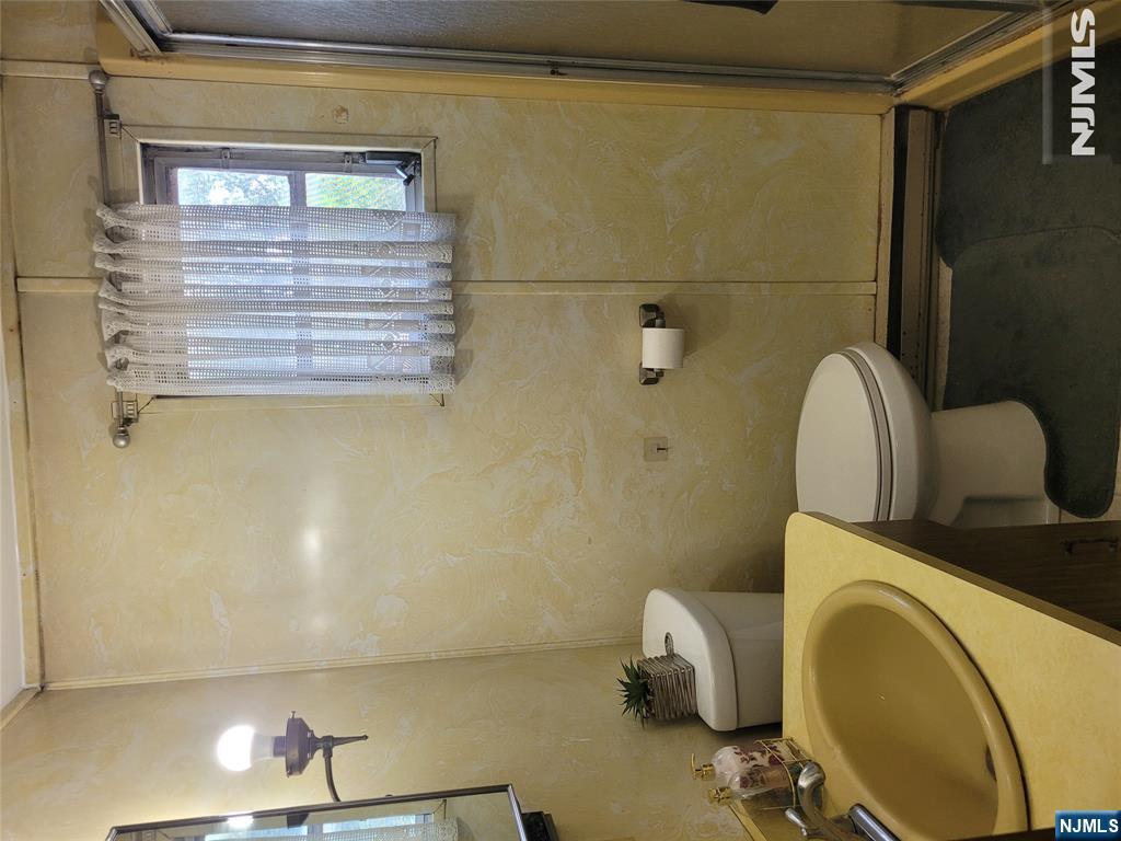 796 Allwood Road Property Photo 14