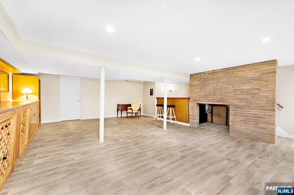 349 N Ridgewood Boulevard Property Photo 31
