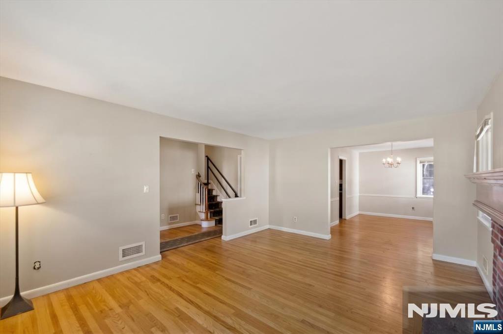 546 Lynn Street Property Photo 7