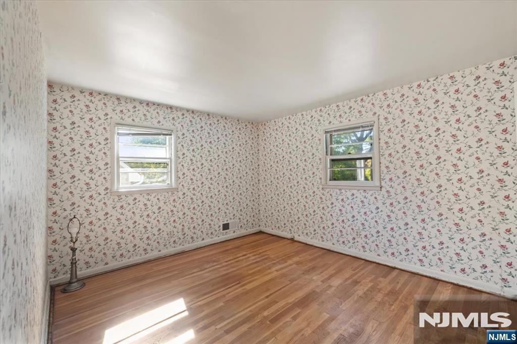 546 Lynn Street Property Photo 11