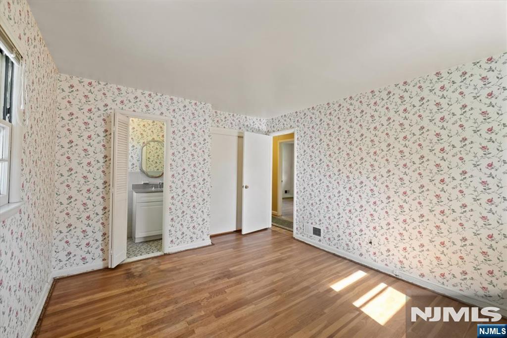 546 Lynn Street Property Photo 12