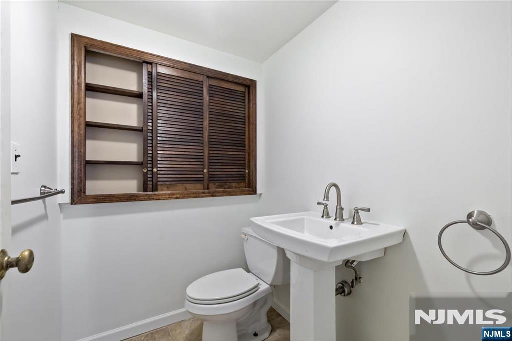546 Lynn Street Property Photo 22