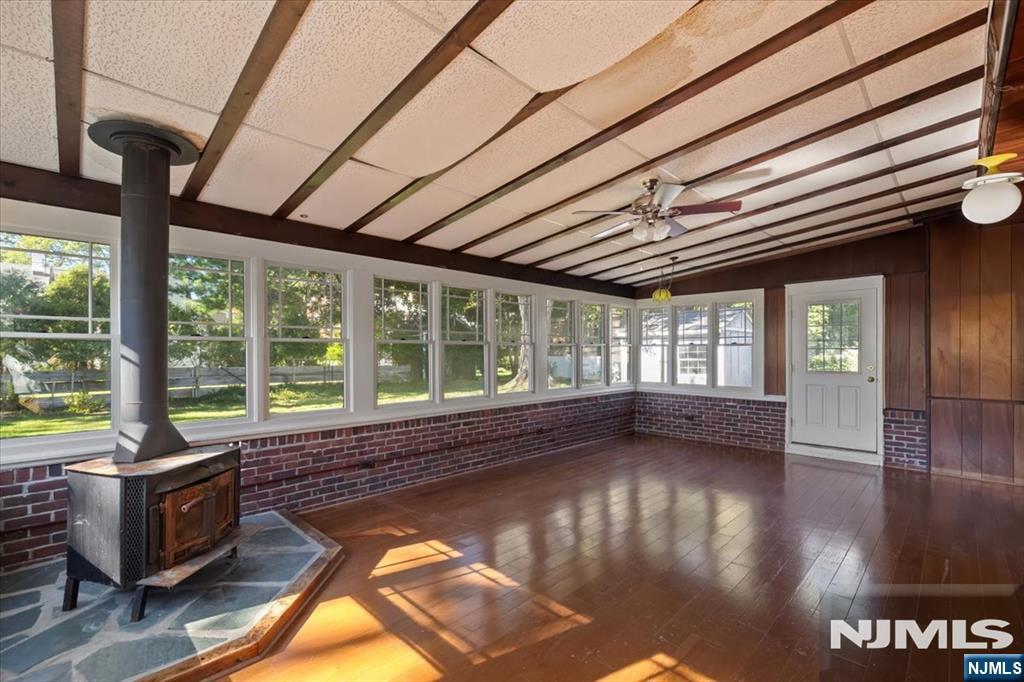 546 Lynn Street Property Photo 24