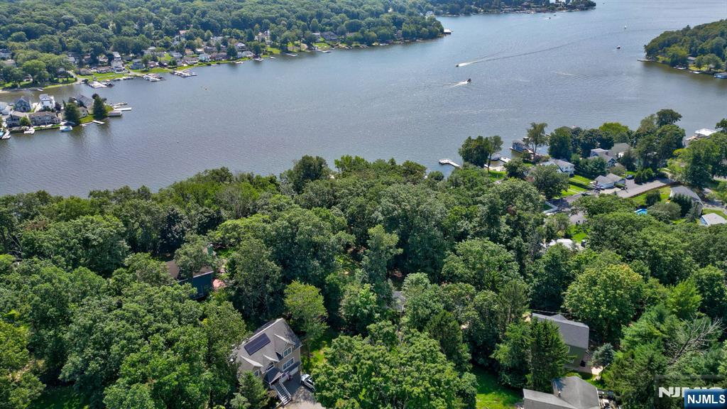 13 Maine Street Property Photo 4
