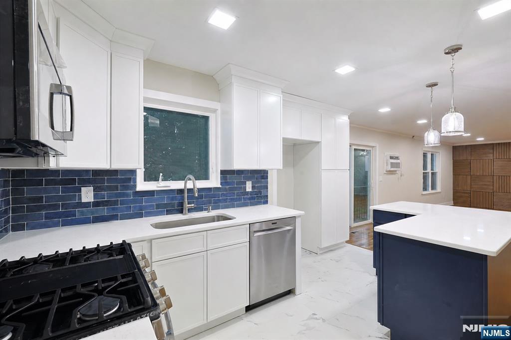 13 Maine Street Property Photo 6