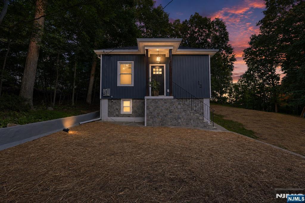 13 Maine Street Property Photo 17