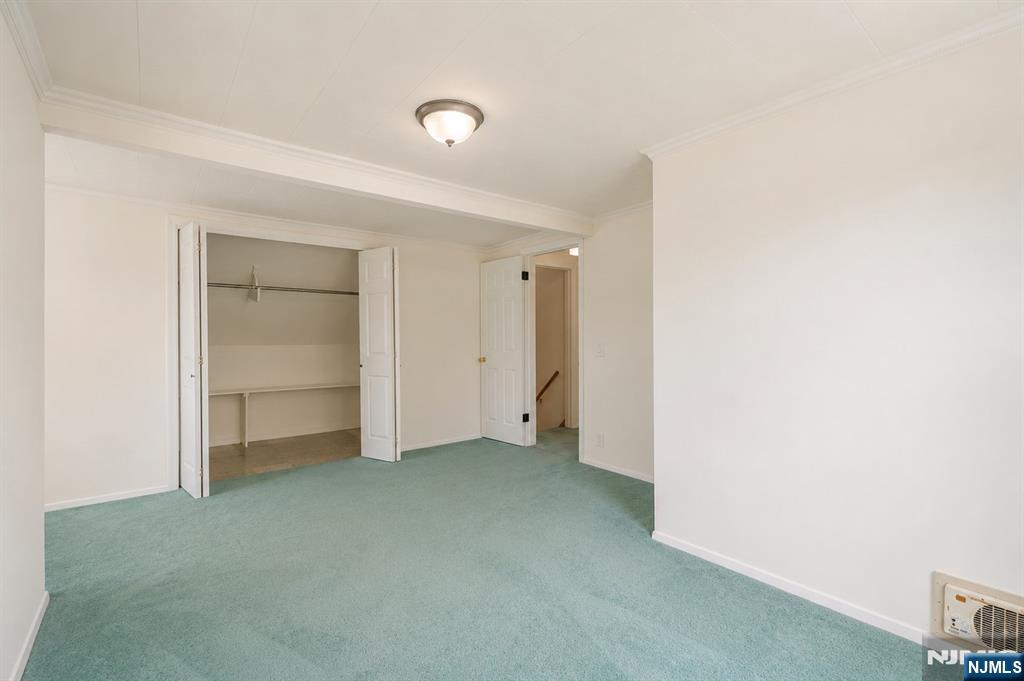 711 Bloomfield Avenue Property Photo 12