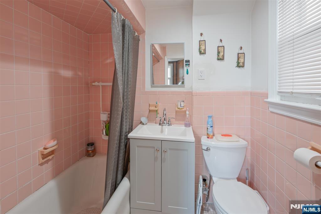 307 Washington Avenue Property Photo 12