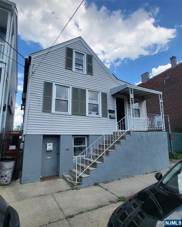 33 Alva Street Property Photo 1