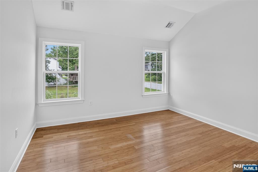 893 Lakehurst Avenue Property Photo 31