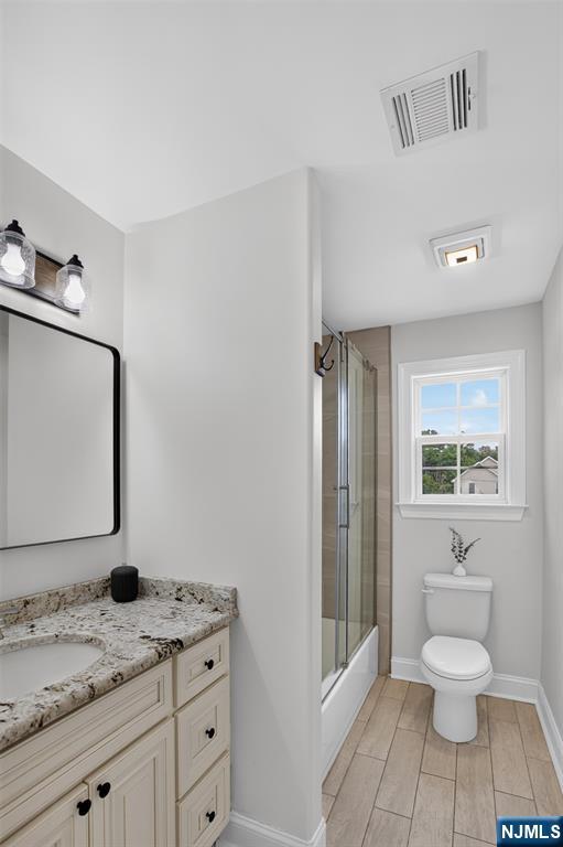 893 Lakehurst Avenue Property Photo 35