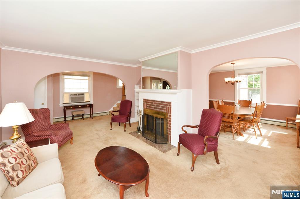 76 Poplar Street Property Photo 10