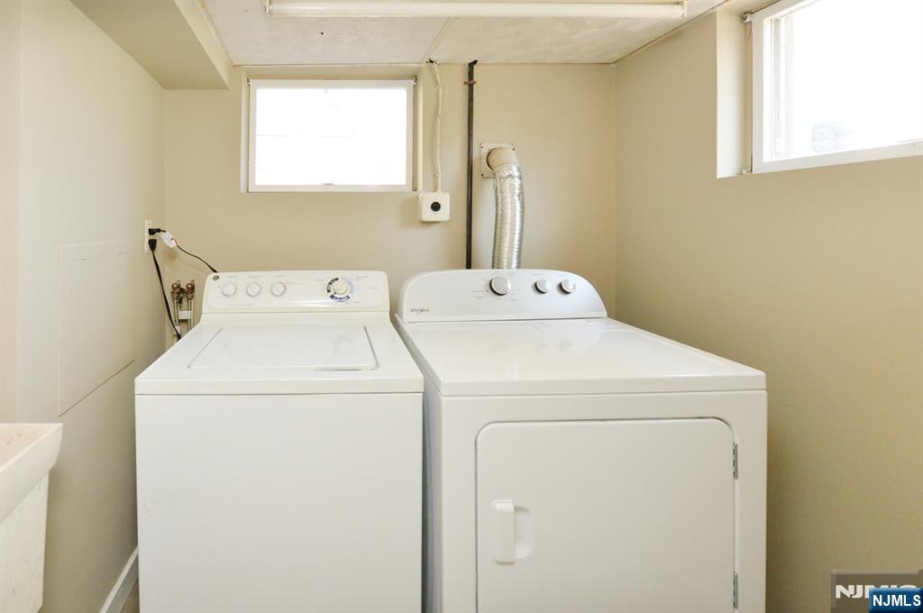 76 Poplar Street Property Photo 28