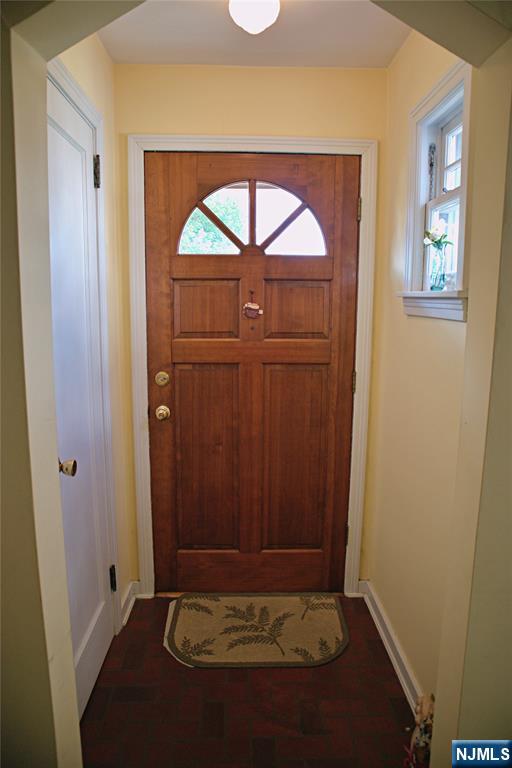 138 11th Street Property Photo 4