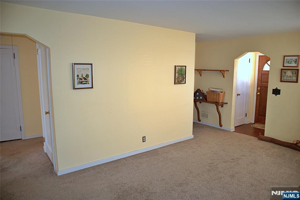 138 11th Street Property Photo 7