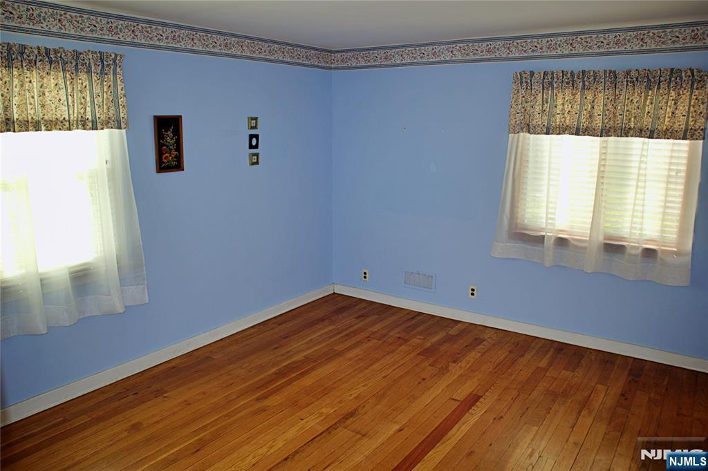 138 11th Street Property Photo 15