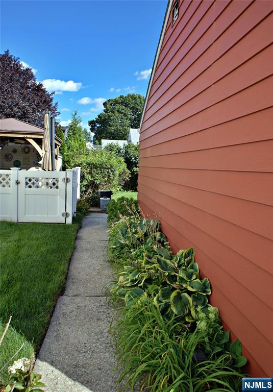138 11th Street Property Photo 26