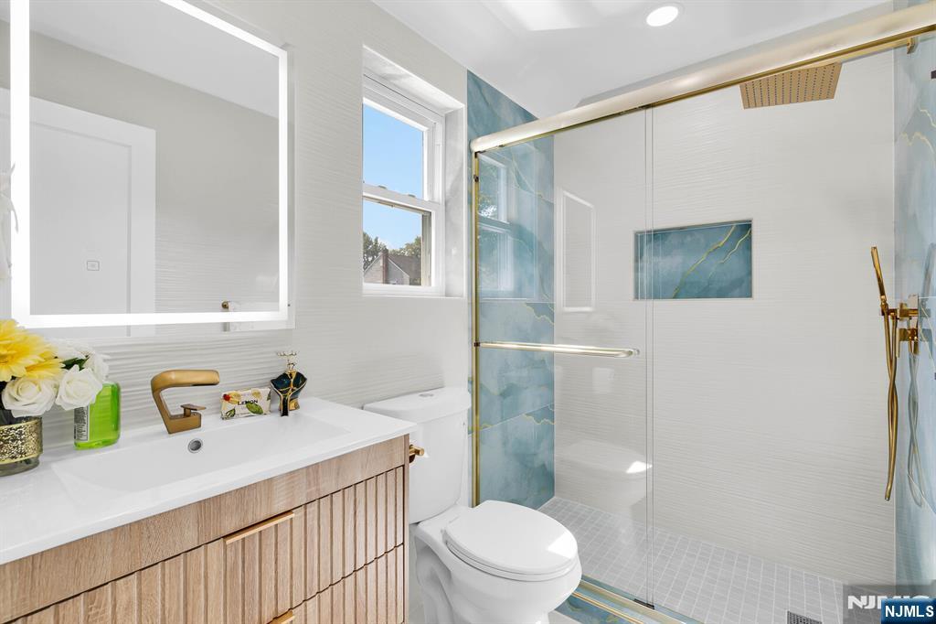 12 Renner Avenue Property Photo 26