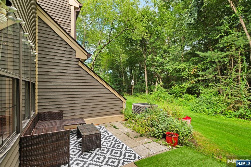 6 New Bedford Road C Property Photo 33