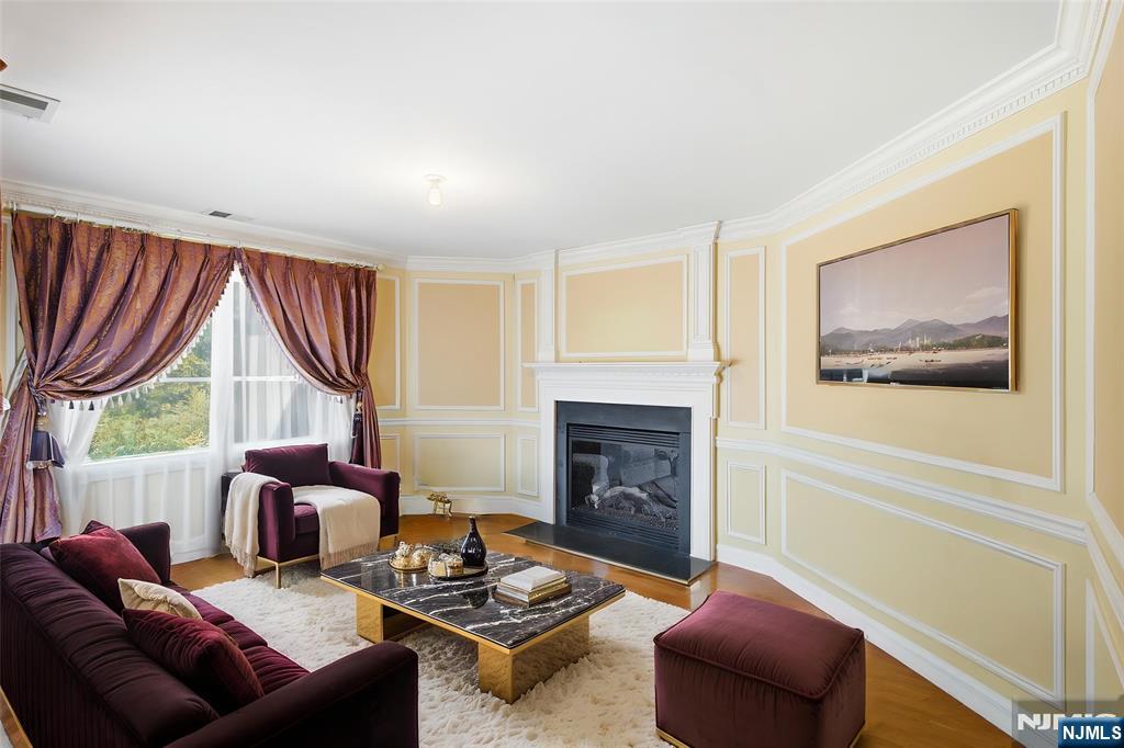 3 Topaz Court Property Photo 16