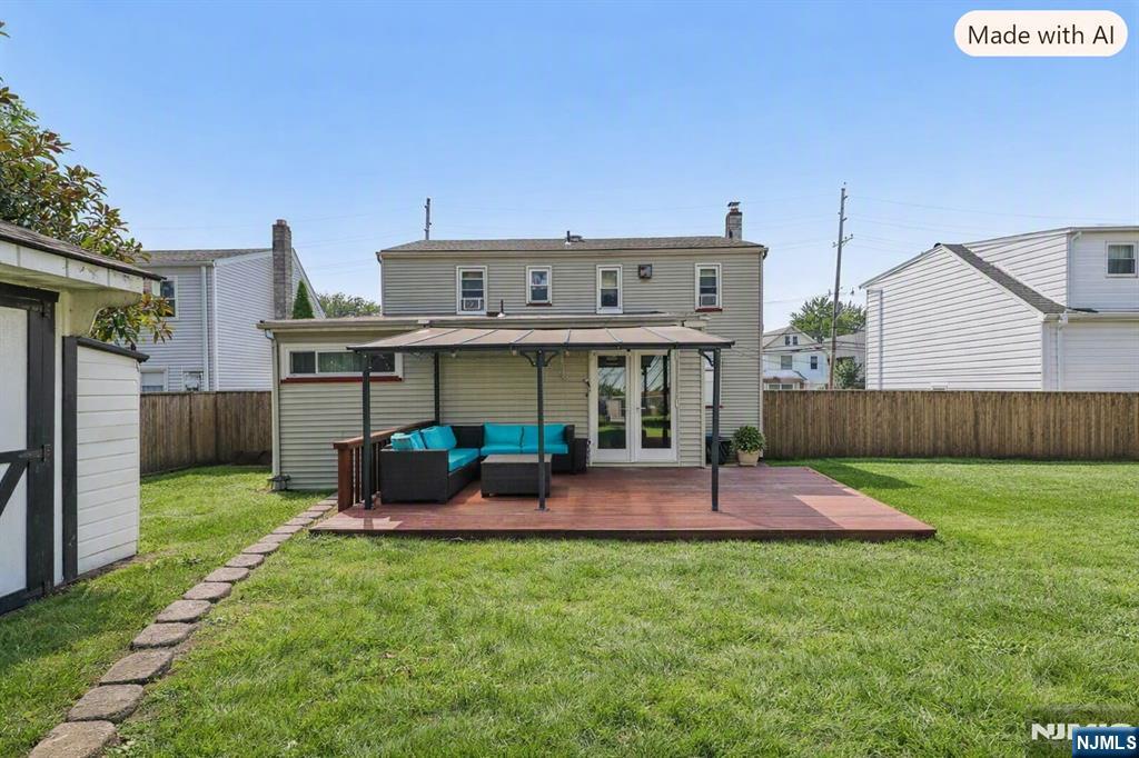 15-27 Parmelee Avenue Property Photo 29