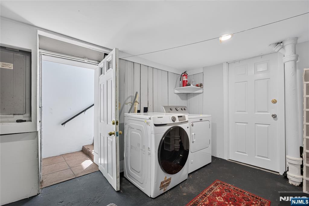 407 Palisade Avenue Property Photo 8