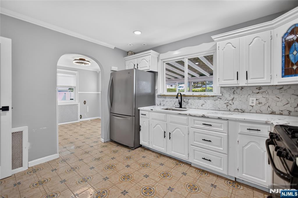 407 Palisade Avenue Property Photo 16