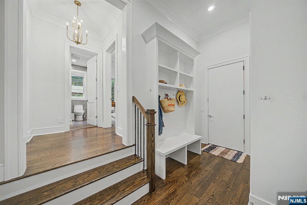 28 Leroy Street Property Photo 16