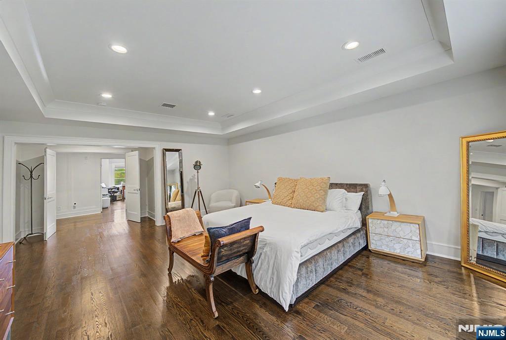 28 Leroy Street Property Photo 24