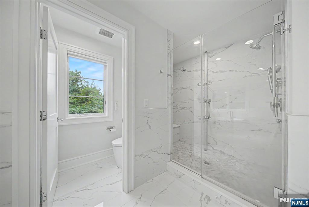 28 Leroy Street Property Photo 27