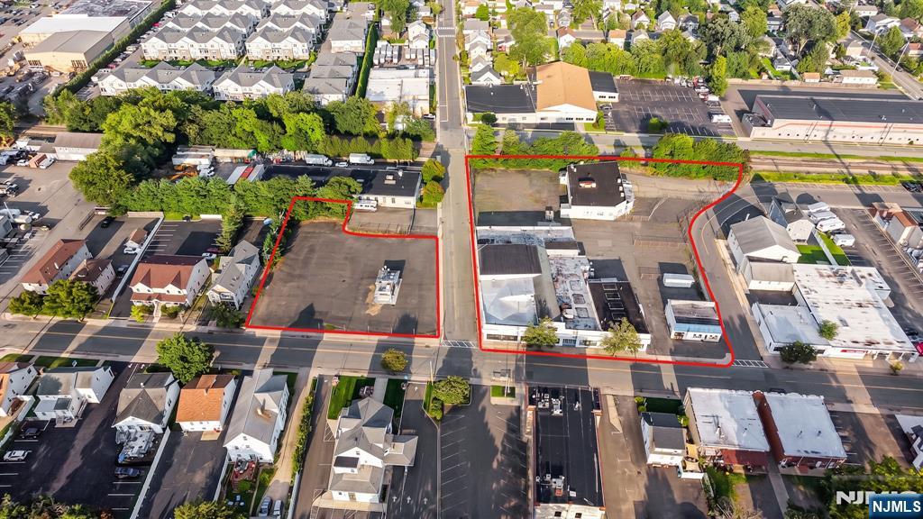471-491 Lafayette Avenue Property Photo 3