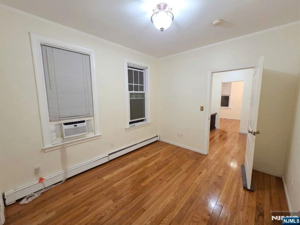 505 Hoboken Road B Property Photo 7
