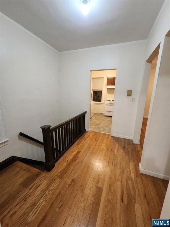 505 Hoboken Road B Property Photo 8