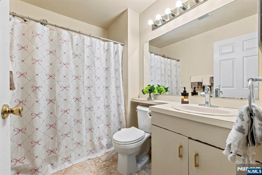 1338 Lavender Court Property Photo 11
