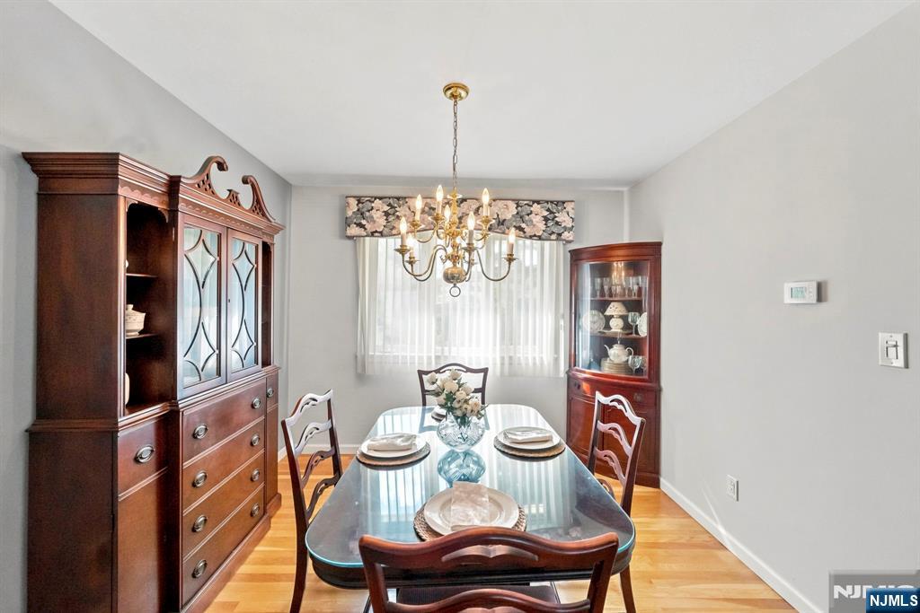 33 Waling Drive Property Photo 8